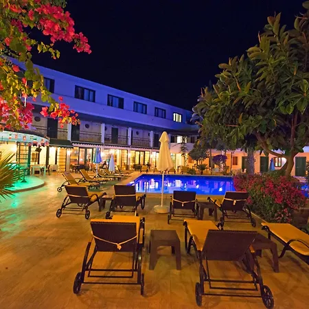 Bleu Nuit + Ξενοδοχείο Αλικαρνασσός