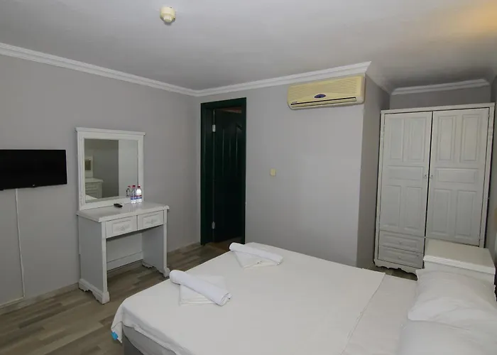 Bleu Nuit + * Bodrum